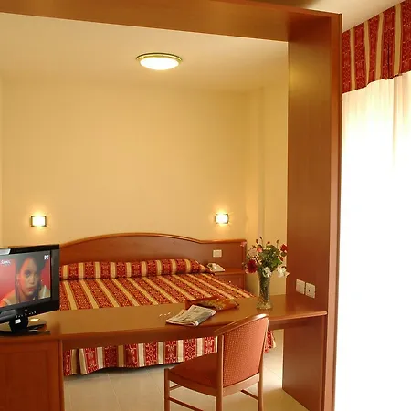 Hotel Roma-2