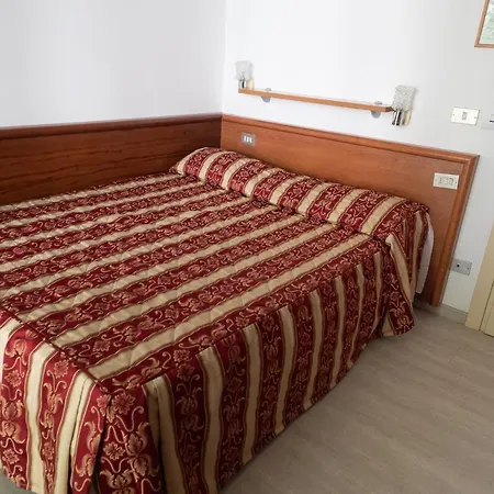 Hotel Roma-3
